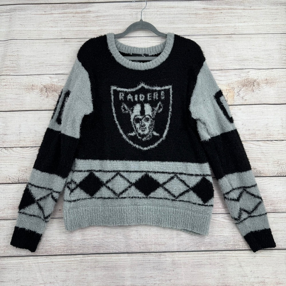 NFL Team Apparel Raiders Sweater Womens XL Black Grey Fuzzy Argyle Knit 00